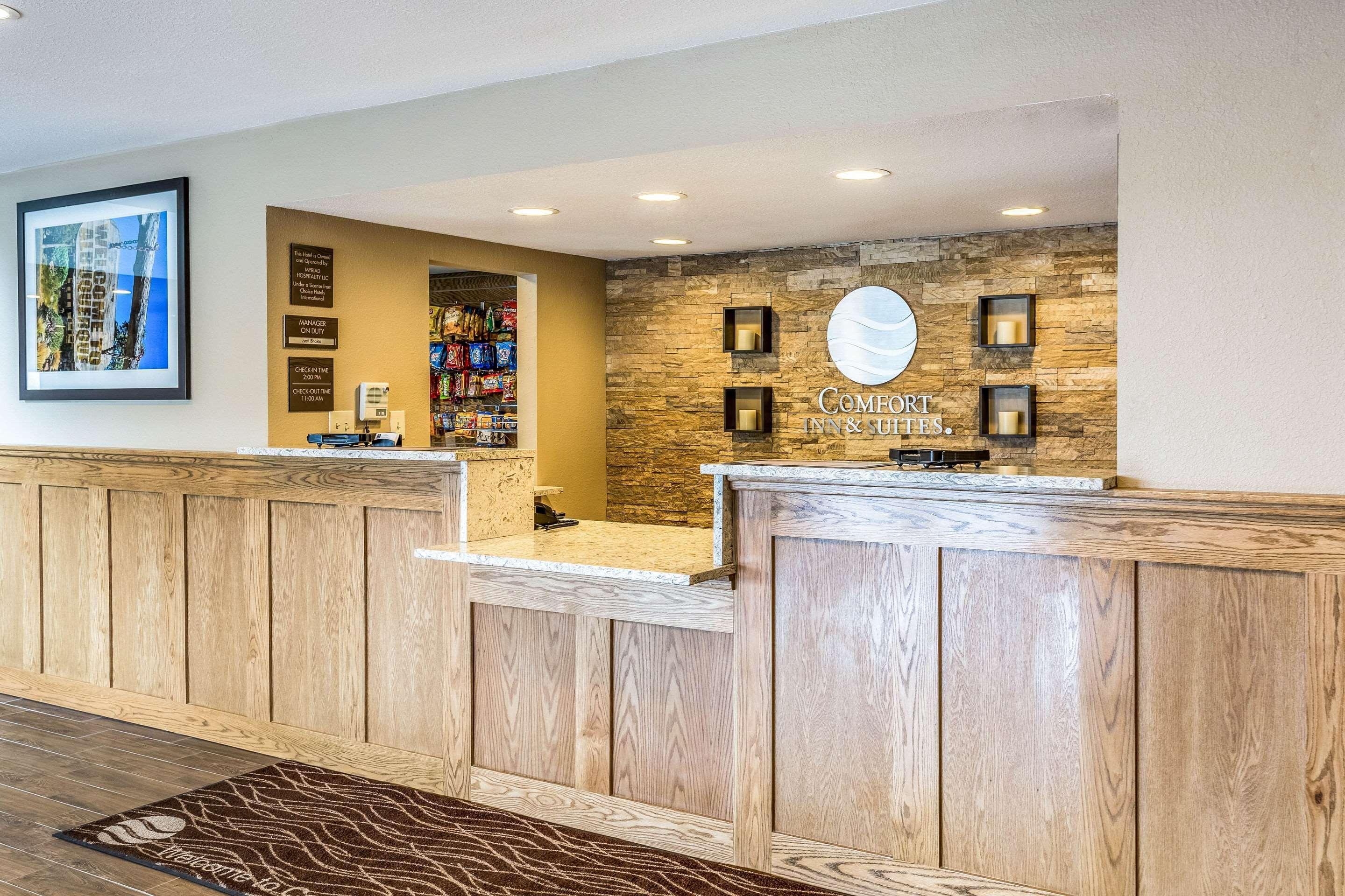 Comfort Inn & Suites Albuquerque Downtown Ngoại thất bức ảnh